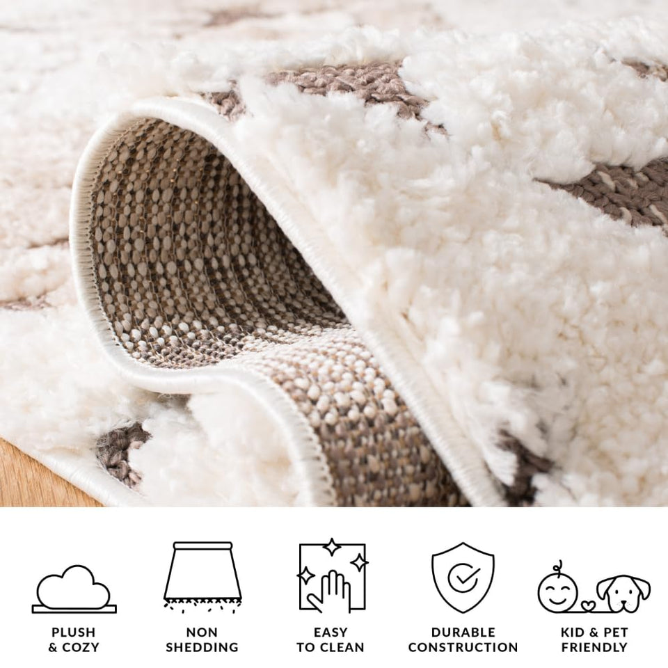 SAFAVIEH Area Rug 8x10 - Moroccan Tassel Shag Collection - Large - Ivory & Brown, Boho Design, Non-Shedding & Easy Cleaning, Plush Pile, Ideal for Living Room, Bedroom, Dining Space (MTS688A)