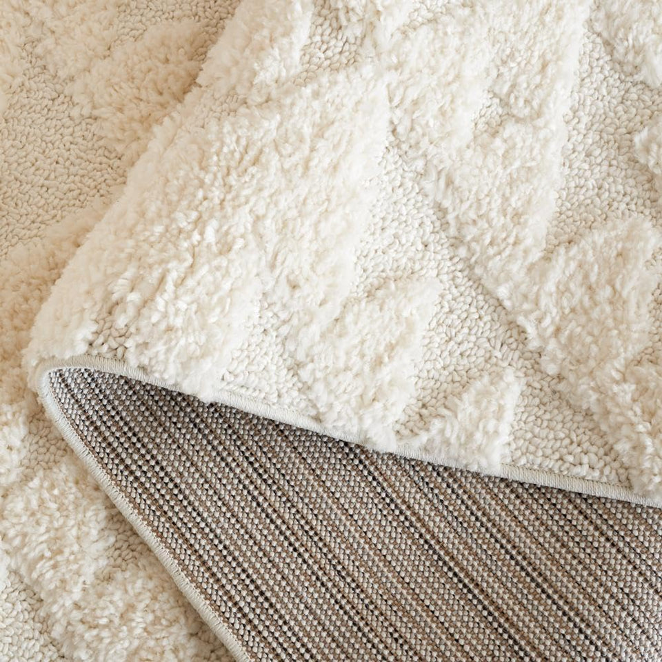 SAFAVIEH Area Rug 8x10 - Moroccan Tassel Shag Collection - Large - Ivory & Brown, Boho Design, Non-Shedding & Easy Cleaning, Plush Pile, Ideal for Living Room, Bedroom, Dining Space (MTS688A)