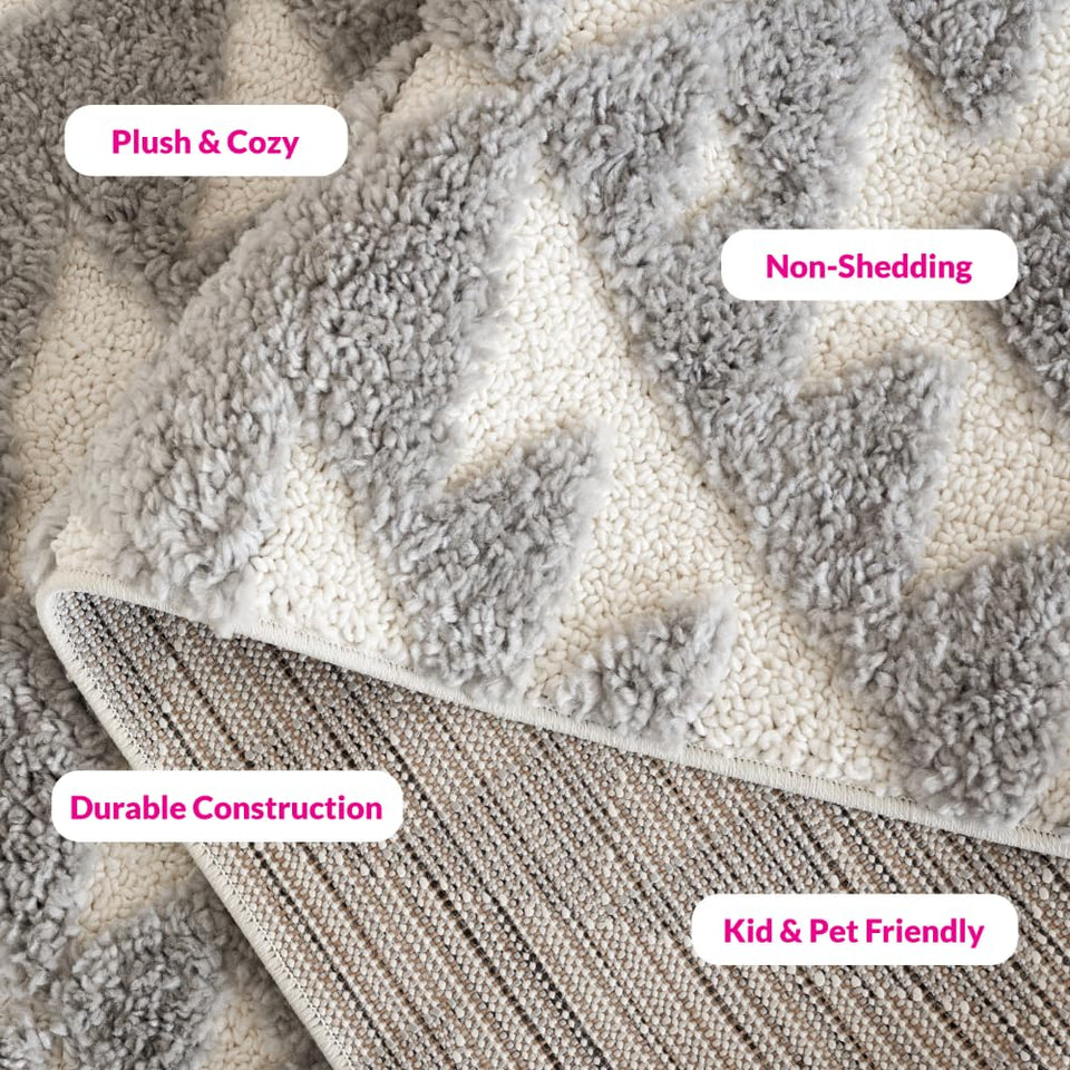 SAFAVIEH Area Rug 8x10 - Moroccan Tassel Shag Collection - Large - Ivory & Brown, Boho Design, Non-Shedding & Easy Cleaning, Plush Pile, Ideal for Living Room, Bedroom, Dining Space (MTS688A)