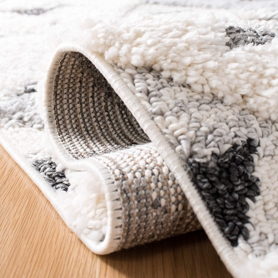 SAFAVIEH Area Rug 8x10 - Moroccan Tassel Shag Collection - Large - Ivory & Brown, Boho Design, Non-Shedding & Easy Cleaning, Plush Pile, Ideal for Living Room, Bedroom, Dining Space (MTS688A)