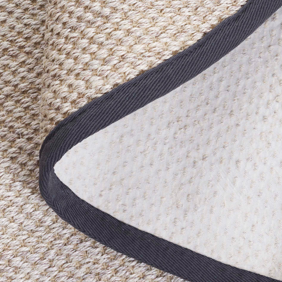 SAFAVIEH Area Rug 8x10 - Natural Fiber Collection - Large - Marble & Beige, Sisal, Woven Design with Border (NF143C)