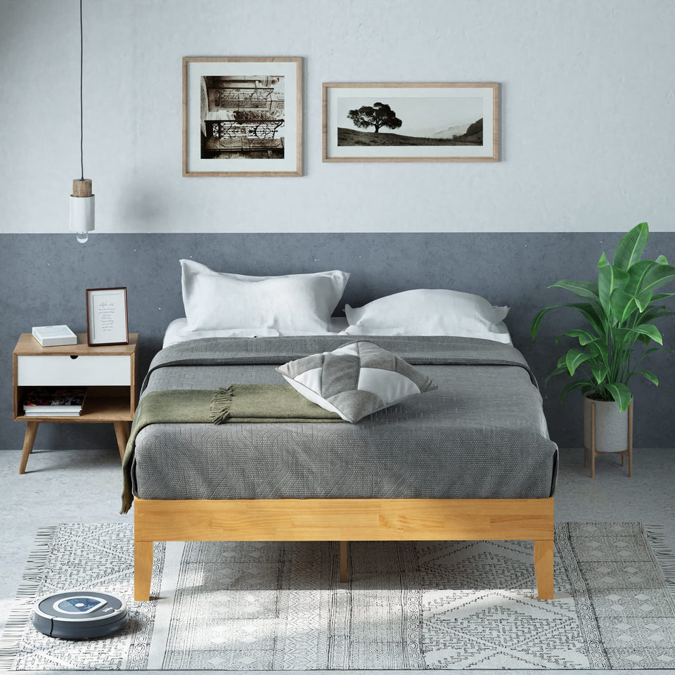 ZINUS Vivek Deluxe Wood Platform Bed Frame with Headboard, Wood Slat Support, No Box Spring Needed, Easy Assembly, Queen