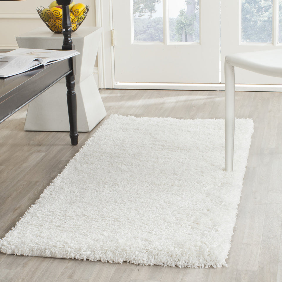 SAFAVIEH Area Rug 8x10 - California Shag Collection - Large - Beige, Non-Shedding & Easy Cleaning, Ultra Plush Thick Pile, Ideal for Living Room, Bedroom, Dining Space (SG151-1313)