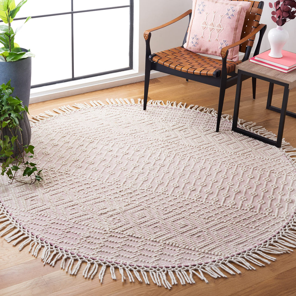 SAFAVIEH Area Rug 8x10 - Natura Collection - Large - Ivory, Handmade Wool, Moroccan Boho Fringe Design, Ideal for Living Room, Bedroom, Dining Space (NAT852B)