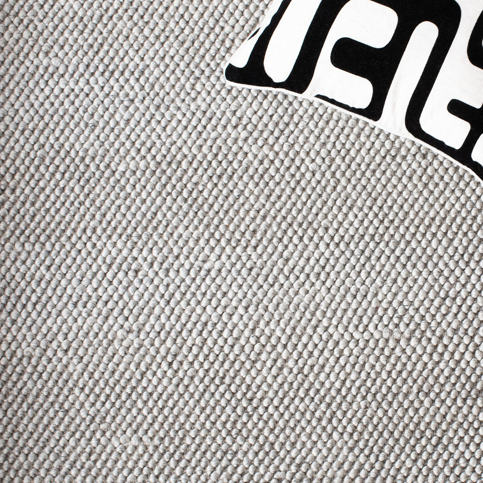 SAFAVIEH Area Rug 8x10 - Natura Collection - Large - Beige & Ivory, Handmade Wool Blend, Textured Design, Ideal for Living Room, Bedroom, Dining Space (NAT425B)