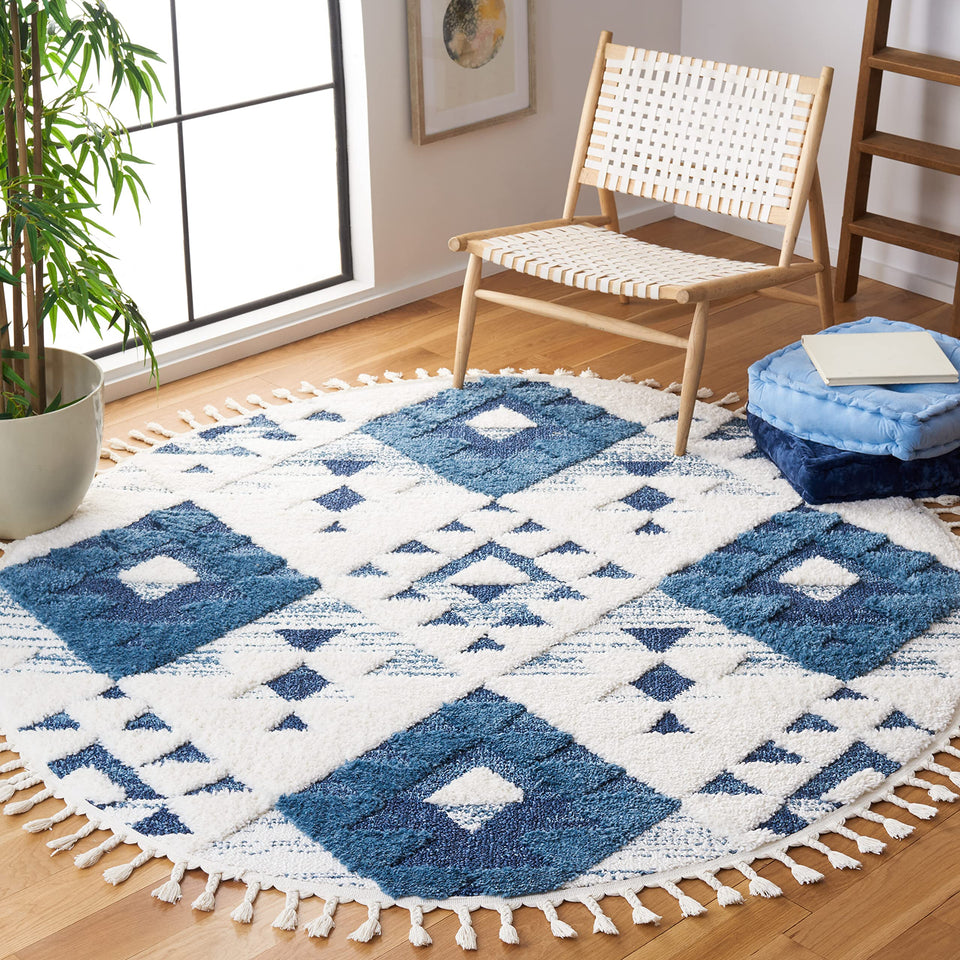 SAFAVIEH Area Rug 8x10 - Moroccan Tassel Shag Collection - Large - Ivory & Brown, Boho Design, Non-Shedding & Easy Cleaning, Plush Pile, Ideal for Living Room, Bedroom, Dining Space (MTS688A)