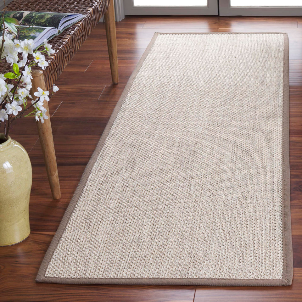 SAFAVIEH Area Rug 8x10 - Natural Fiber Collection - Large - Marble & Beige, Sisal, Woven Design with Border (NF143C)