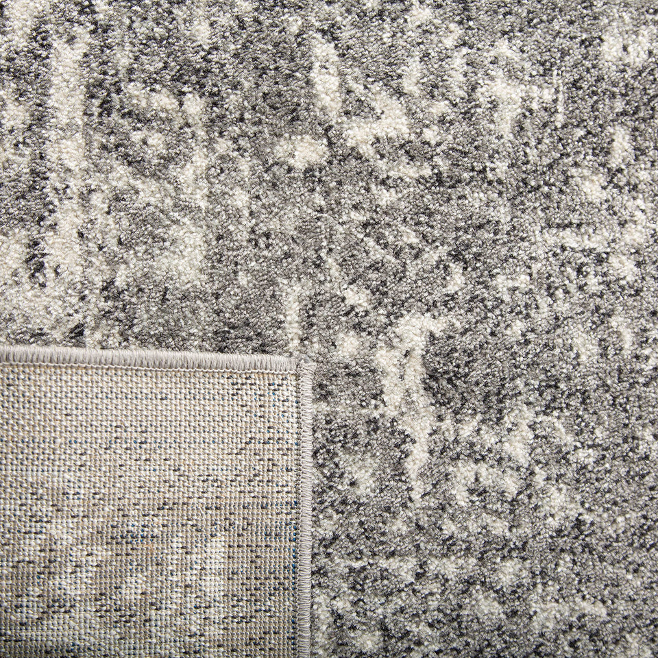 SAFAVIEH Evoke Collection Area Rug - 9' x 12', Ivory & Taupe, Oriental Distressed Design, Non-Shedding & Easy Care, Ideal for High Traffic Areas in Living Room, Bedroom (EVK256E)