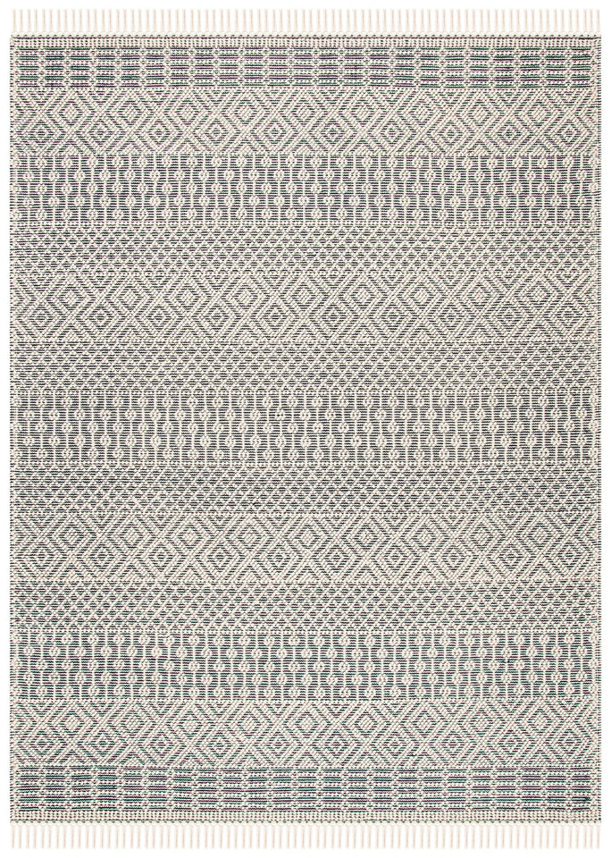 SAFAVIEH Area Rug 8x10 - Natura Collection - Large - Ivory, Handmade Wool, Moroccan Boho Fringe Design, Ideal for Living Room, Bedroom, Dining Space (NAT852B)